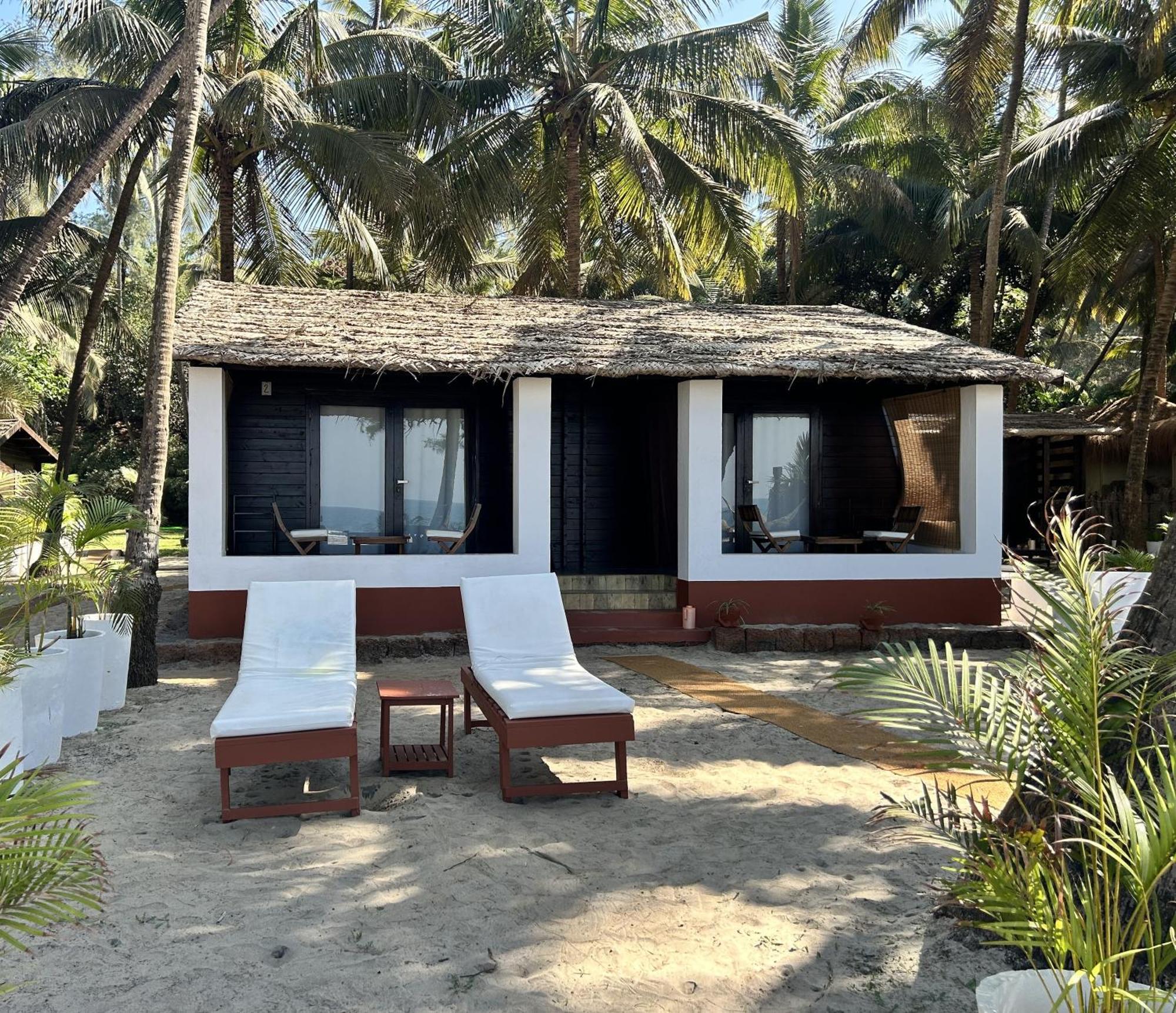 Mamagoa Beach Resort Mandrem Exterior photo